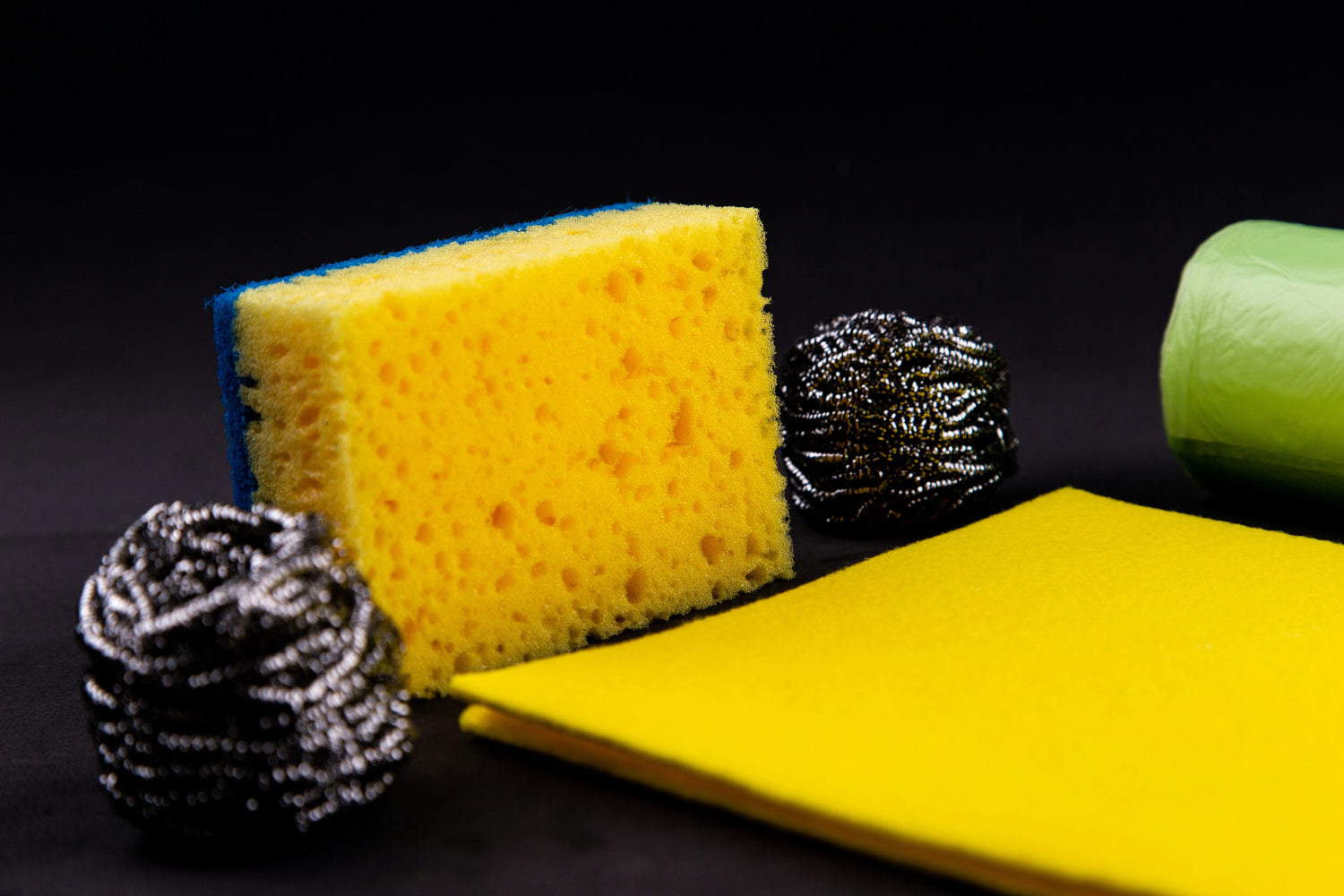 Sponges & Scouring Pads